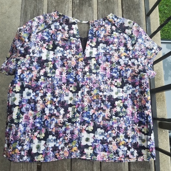 BCNU Multicolored Checkered Floral Shirt - Picture 2 of 4
